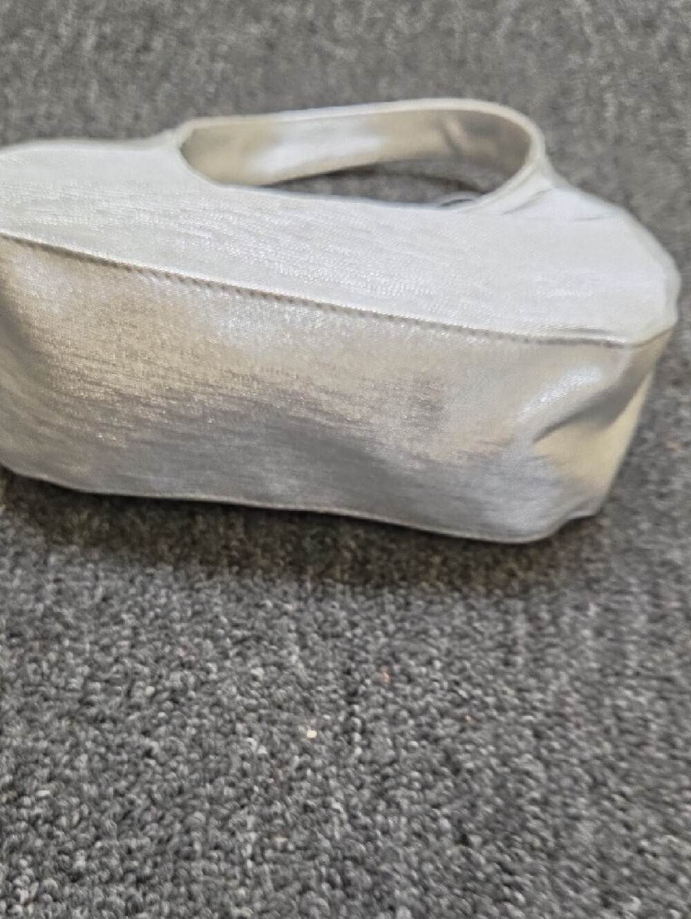 Silver Shoulder Bag - Elegant Metallic Women's Handbag - Picture 4 of 6
